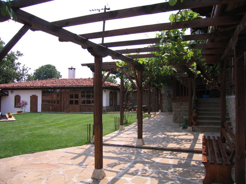 The House With The Vine Guest House 제라브나 외부 사진