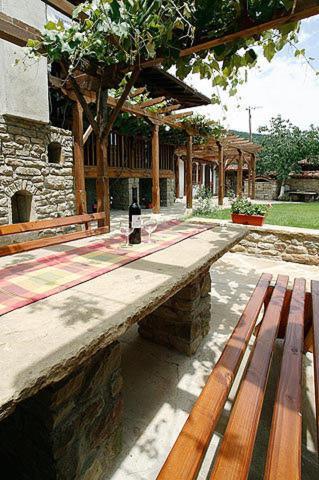 The House With The Vine Guest House 제라브나 외부 사진